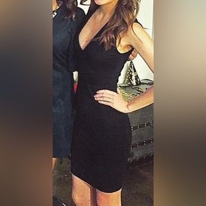 Lulu’s V-Neck Black Bodycon Dress
